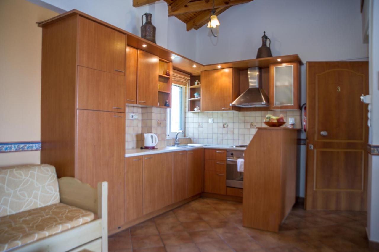 Amalia Apartments Stoupa Luaran gambar