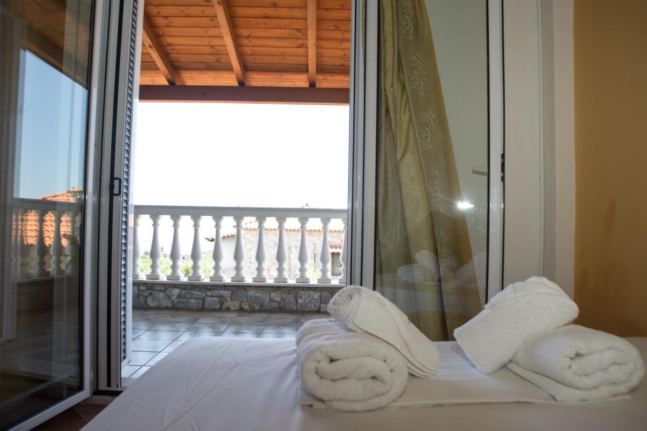 Amalia Apartments Stoupa Luaran gambar