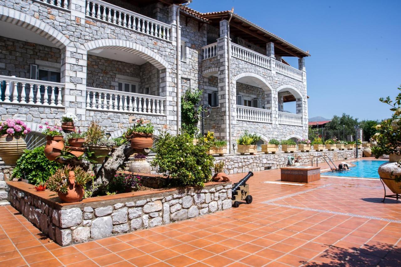 Amalia Apartments Stoupa Luaran gambar