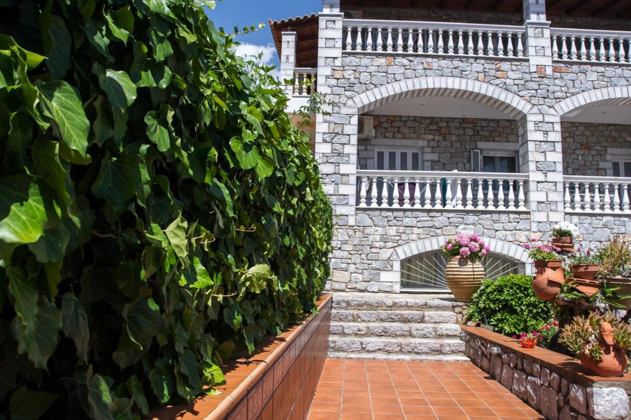 Amalia Apartments Stoupa Luaran gambar