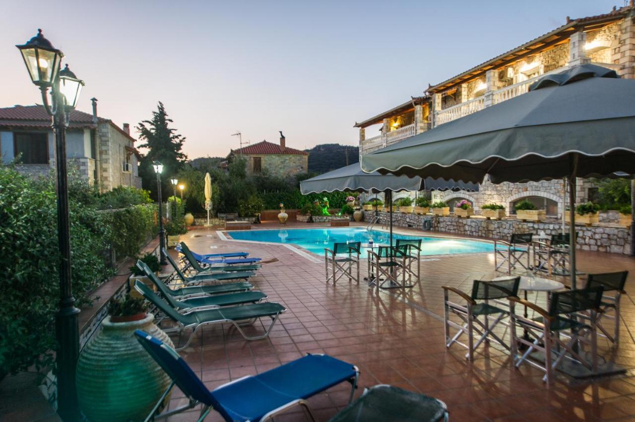 Amalia Apartments Stoupa Luaran gambar